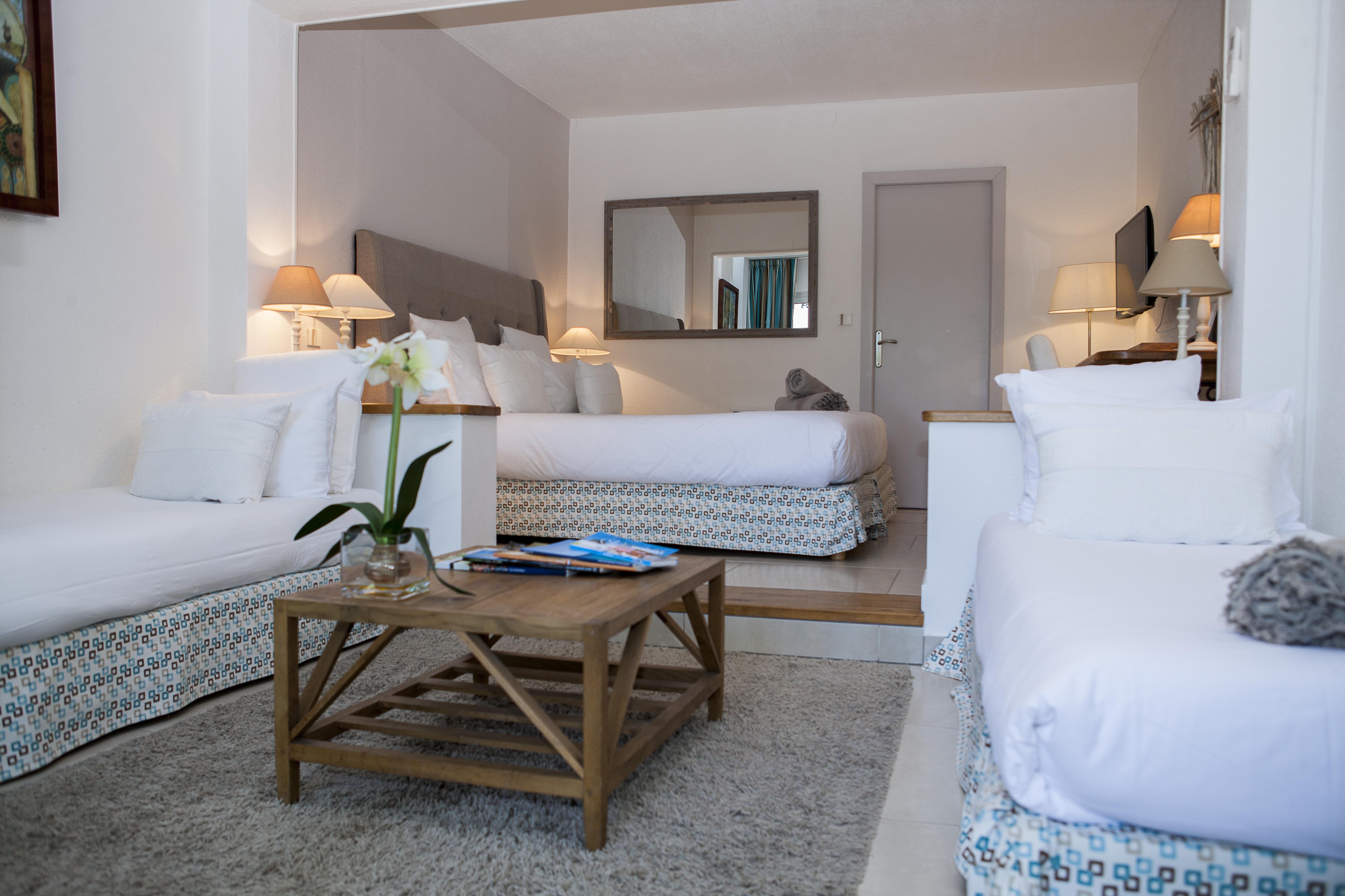 Hotel Font Mourier Cogolin Eksteriør bilde